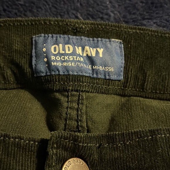 Old Navy Rockstar Mid-Rise Corduroy Pants - Picture 4 of 4